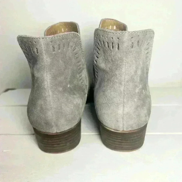 Lucky Brand Women’s Bustina Gray Laser Cut Ankle Booties Boots Size 9.5 M - Picture 8 of 13